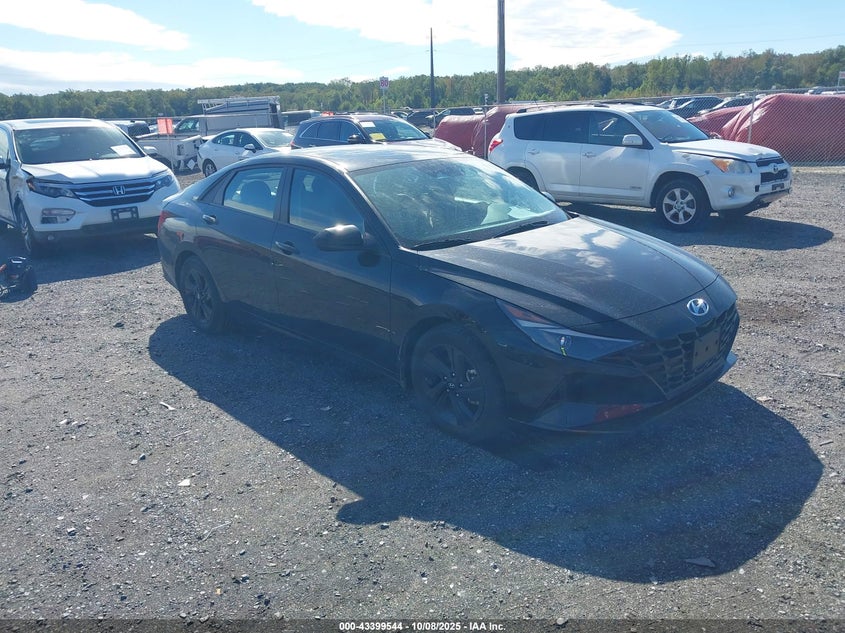 HYUNDAI ELANTRA SEL