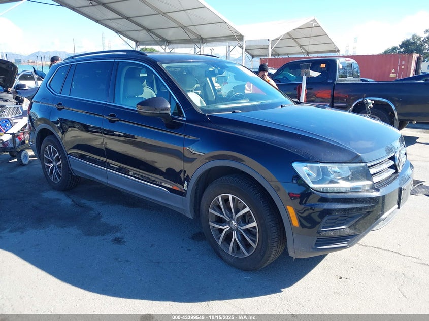 VOLKSWAGEN TIGUAN 2.0T SE/2.0T SE R-LINE BLACK/2.0T SEL