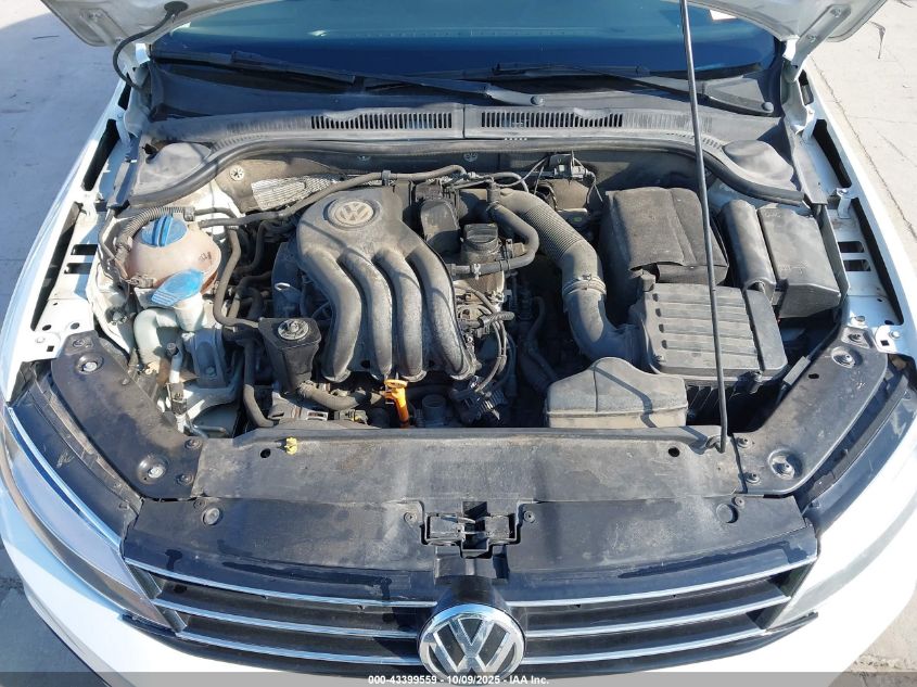 2015 Volkswagen Jetta 2.0L S VIN: 3VW2K7AJ3FM351295 Lot: 43399559