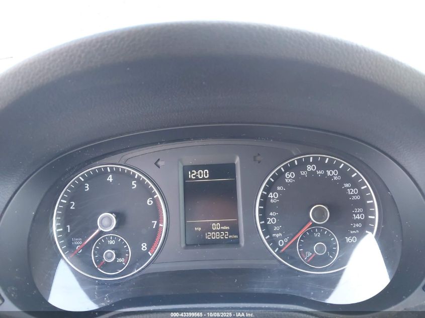 2015 Volkswagen Passat 1.8T Limited Edition VIN: 1VWAS7A3XFC110252 Lot: 43399565