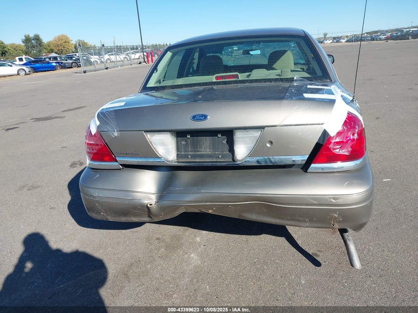 2005 Ford Crown Victoria Standard VIN: 2FAFP73W95X117153 Lot: 43399623