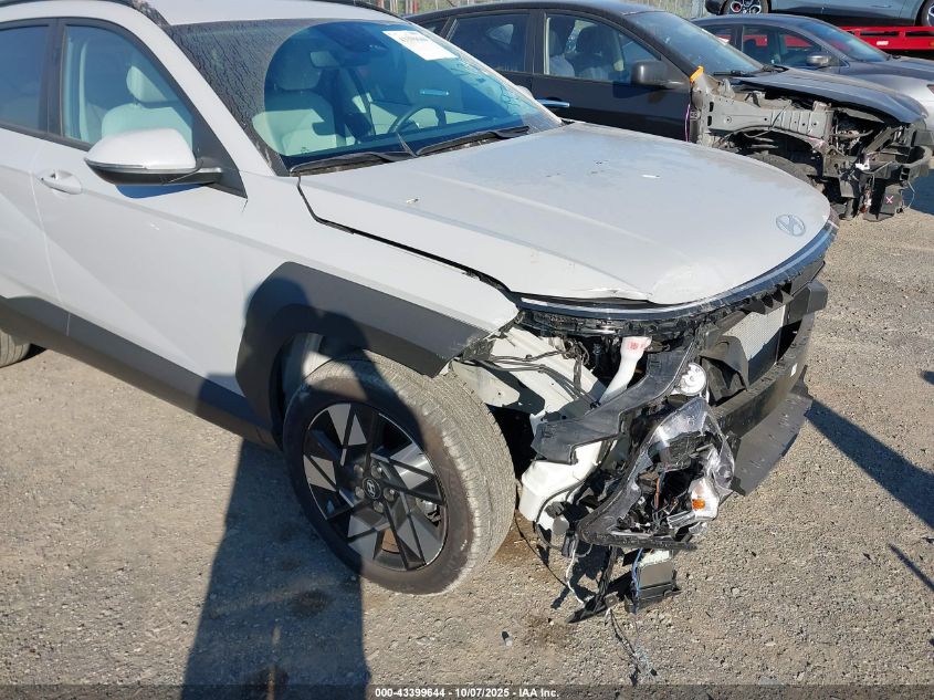 2025 Hyundai Kona Sel VIN: KM8HB3AB8SU328997 Lot: 43399644