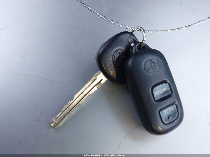 2006 Toyota Corolla S VIN: 2T1BR32E76C645817 Lot: 43399662