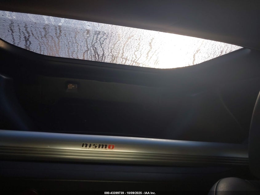 2012 NISSAN 370Z auction photo 8