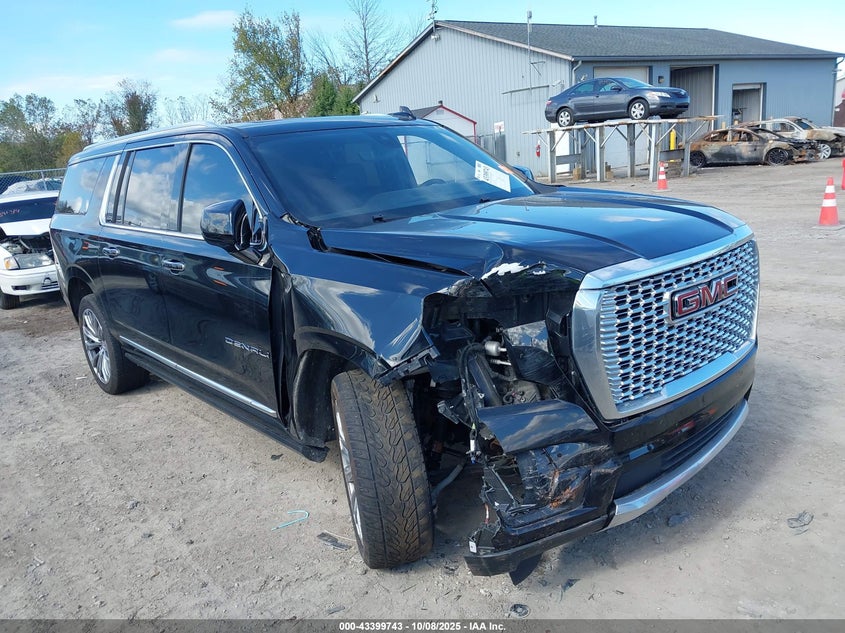 GMC YUKON 4WD DENALI