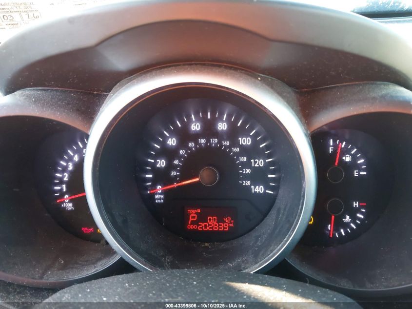 2012 Kia Soul + VIN: KNDJT2A68C7464871 Lot: 43399806