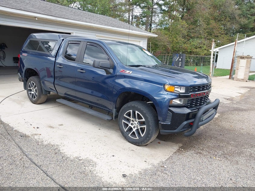 CHEVROLET SILVERADO 1500 CUSTOM TRAIL BOSS