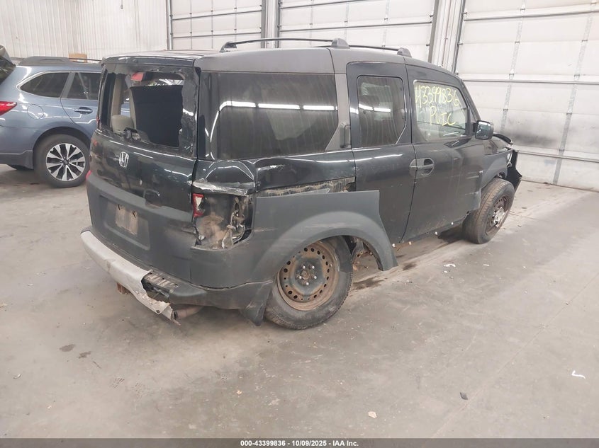 5J6YH28397L010986 2007 HONDA ELEMENT photo no. 4