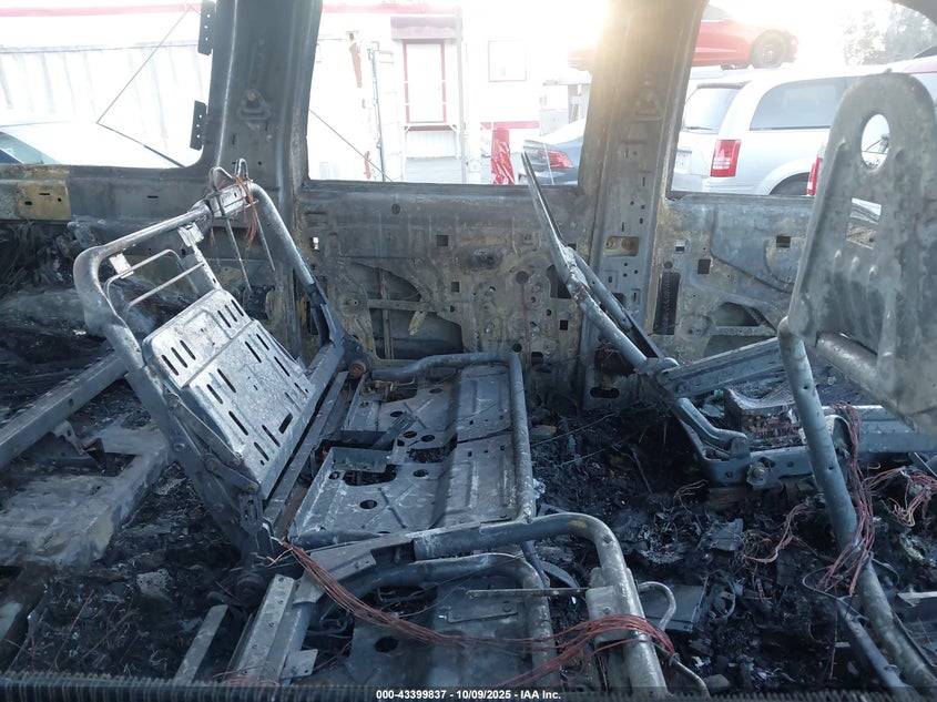 2002 Ford Excursion Limited VIN: 1FMSU43FX2ED63878 Lot: 43399837