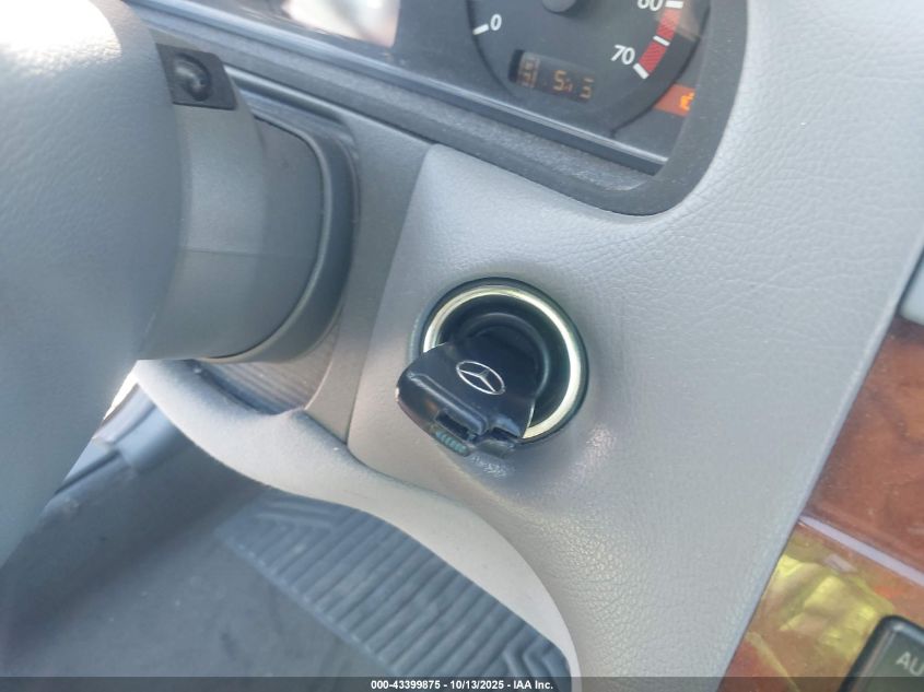 2002 Mercedes-Benz E 320 Special Edition VIN: WDBJF65J82B406623 Lot: 43399875