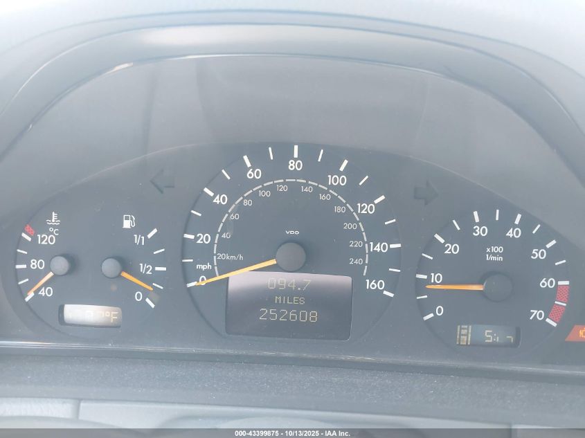 2002 Mercedes-Benz E 320 Special Edition VIN: WDBJF65J82B406623 Lot: 43399875