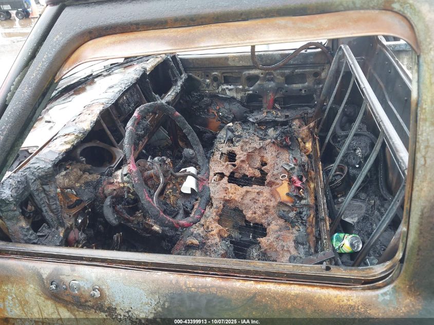 1988 Ford Ranger VIN: 1FTBR10T2JUD28464 Lot: 43399913