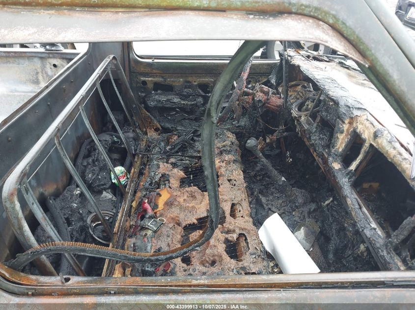 1988 Ford Ranger VIN: 1FTBR10T2JUD28464 Lot: 43399913