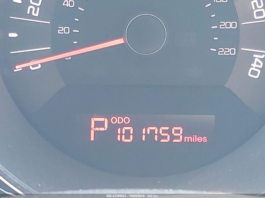 2011 Kia Soul + VIN: KNDJT2A21B7216800 Lot: 43399923