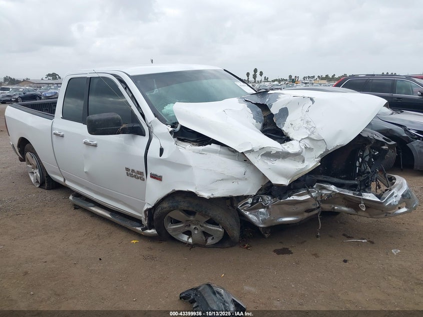 RAM 1500 SLT 4X2 6 4 BOX