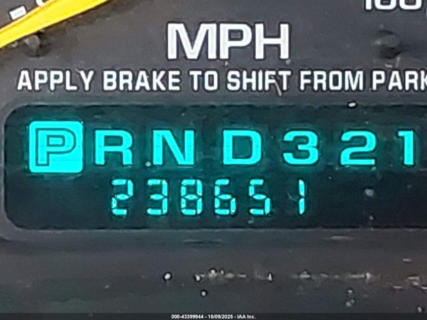 2000 Chevrolet Silverado 2500 Ls VIN: 1GCGK29U1YE419063 Lot: 43399944