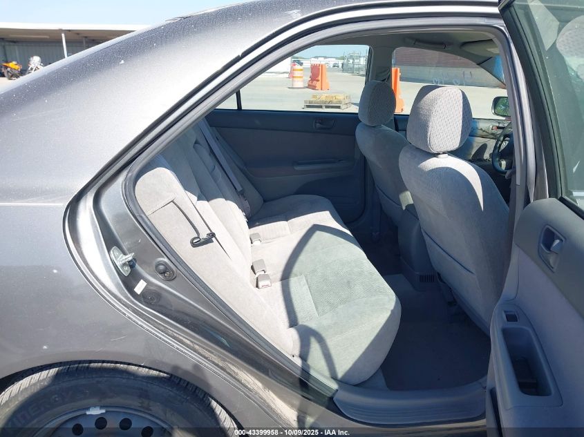 2002 Toyota Camry Le VIN: JTDBE32KX20119378 Lot: 43399958