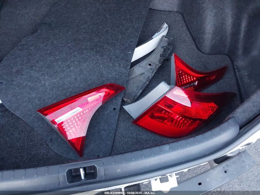 2019 Toyota Corolla Se VIN: 5YFBURHEXKP900902 Lot: 43399992