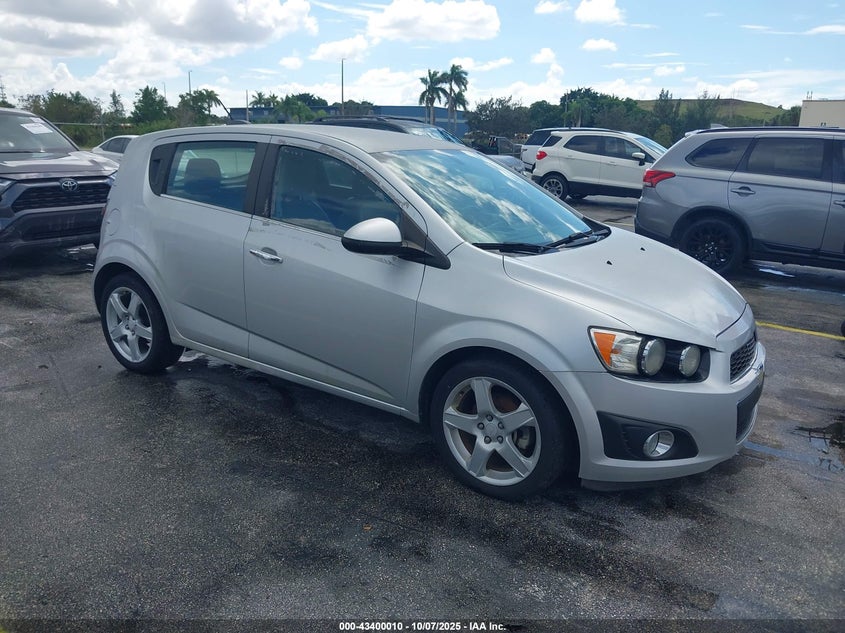 CHEVROLET SONIC LTZ AUTO