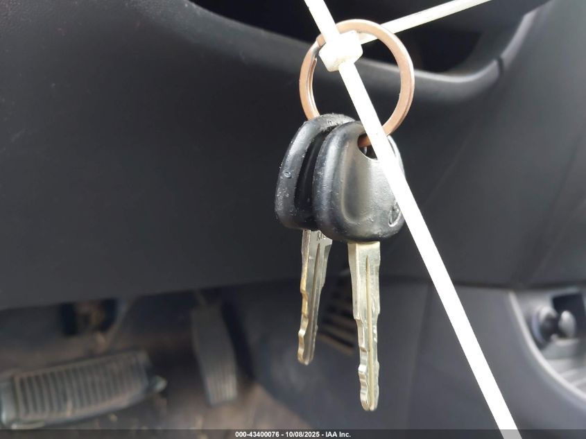 2010 Hyundai Accent Gs VIN: KMHCM3AC1AU149986 Lot: 43400076