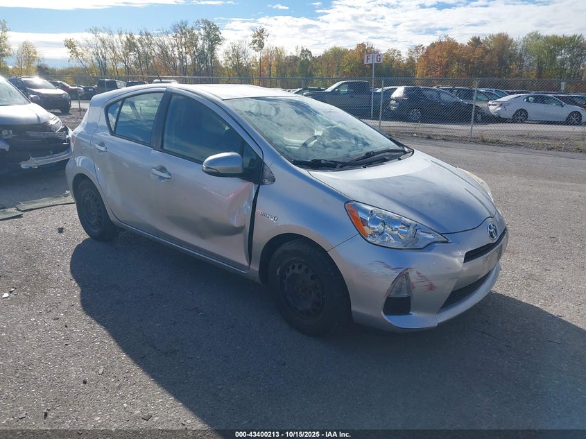 TOYOTA PRIUS C TWO