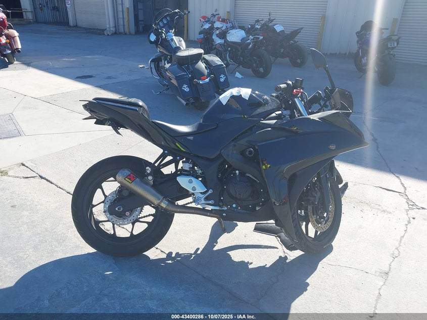 2018 Yamaha Yzfr3 A VIN: MH3RH15Y6JK004131 Lot: 43400286