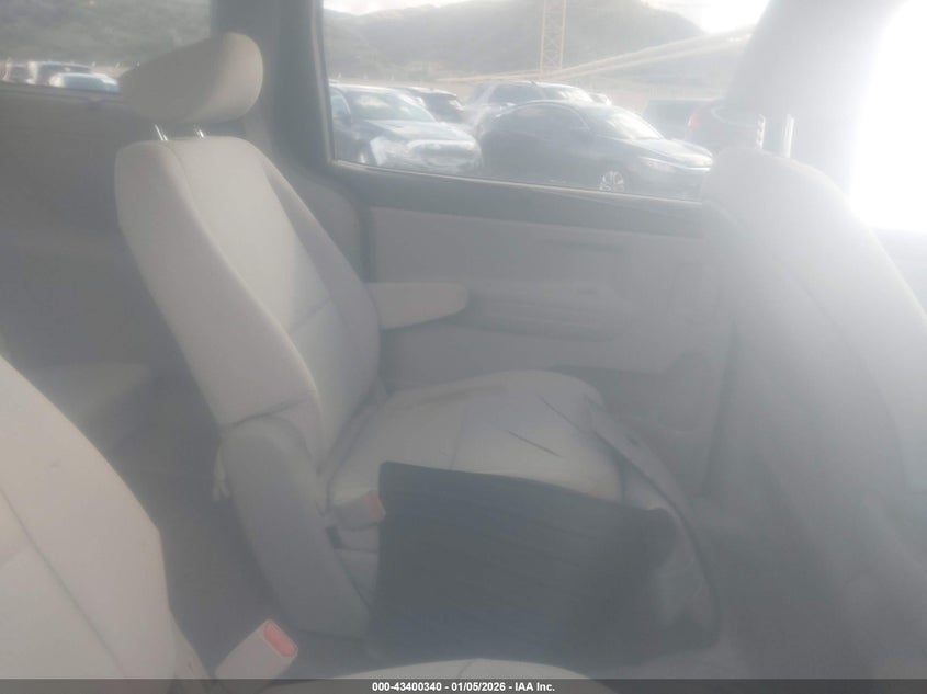 2016 Kia Sedona Lx VIN: KNDMB5C13G6088711 Lot: 43400340