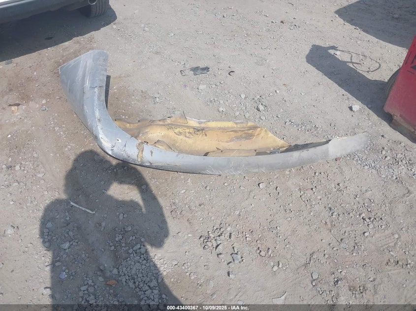 2002 Chrysler Concorde Lxi VIN: 2C3HD36M02H180232 Lot: 43400367