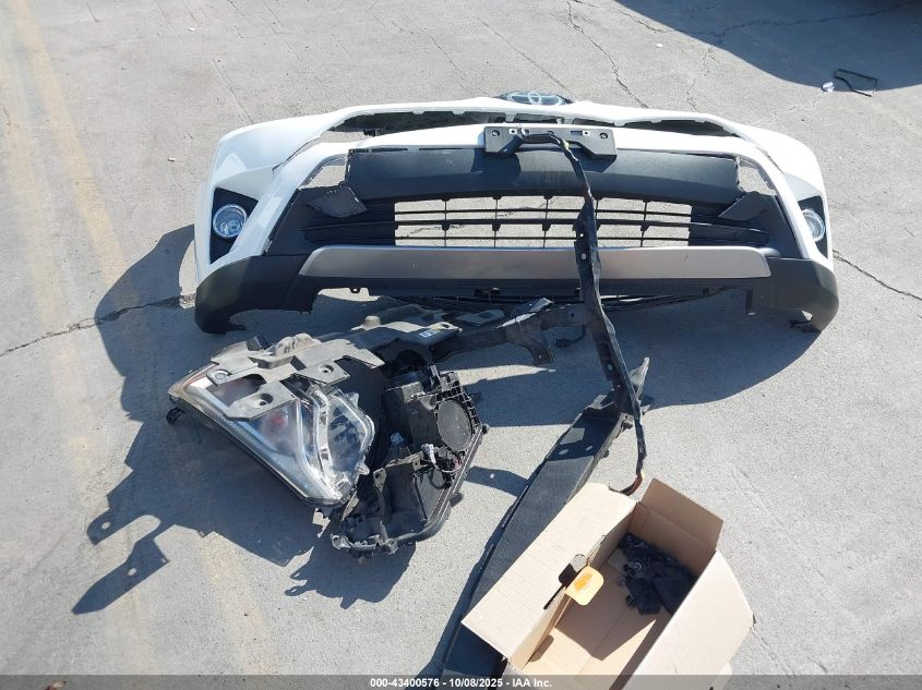 2018 Toyota Rav4 Xle VIN: JTMWFREV9JJ207869 Lot: 43400576