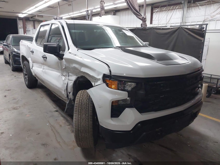 CHEVROLET SILVERADO 1500 4WD SHORT BED WT