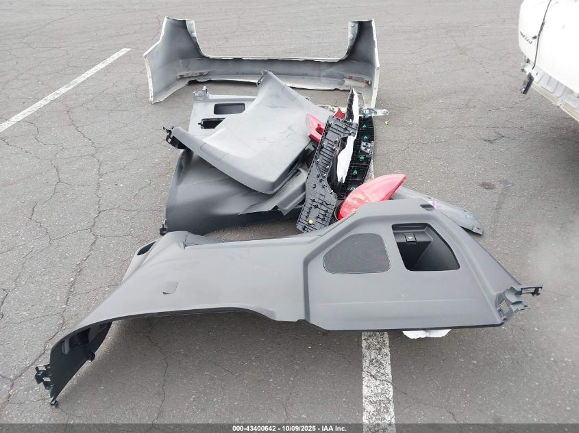 2018 Honda Odyssey Lx VIN: 5FNRL6H2XJB048082 Lot: 43400642