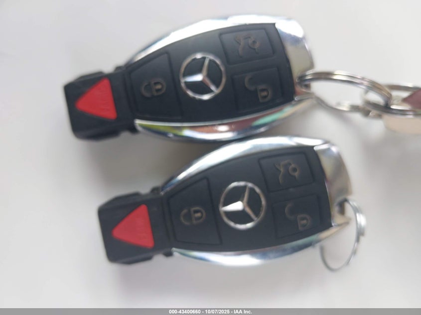 2017 Mercedes-Benz C 300 4Matic VIN: WDDWF4KB6HR215040 Lot: 43400660