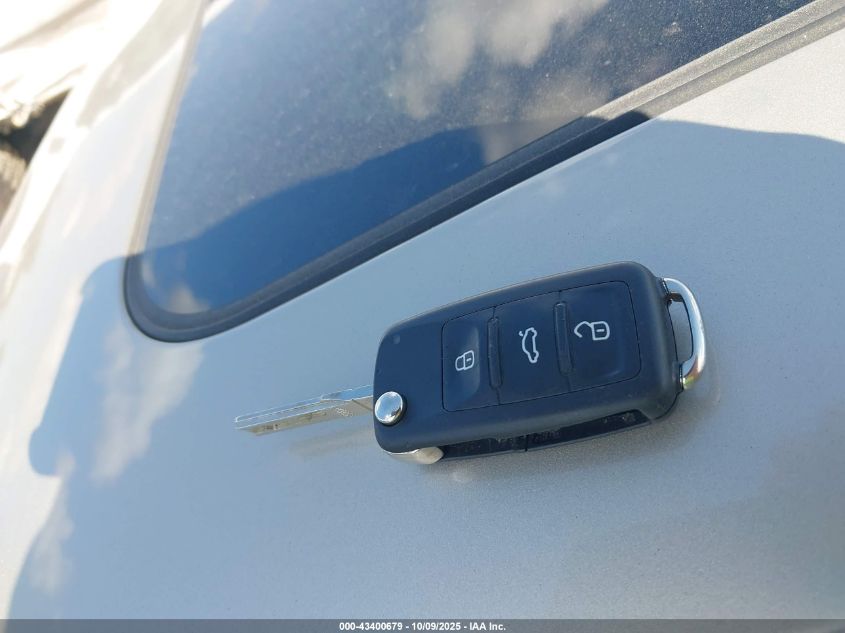 2014 Volkswagen Jetta 1.8T Se VIN: 3VWD17AJ5EM220038 Lot: 43400679