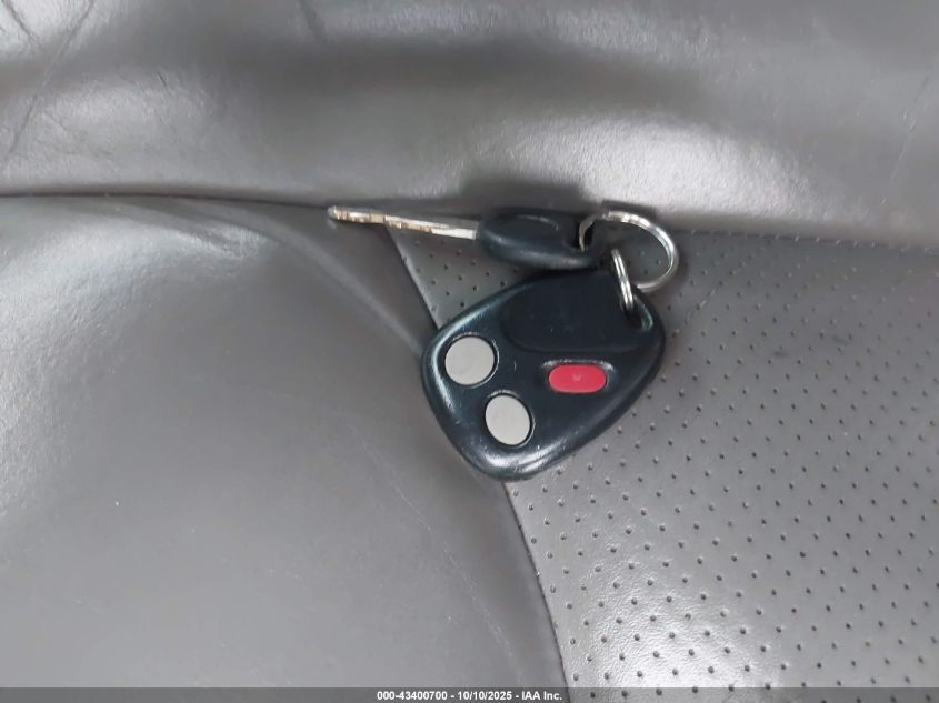 2006 Cadillac Escalade Standard VIN: 1GYEK63N86R137759 Lot: 43400700