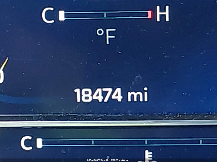 2024 CHEVROLET SILVERADO 1500 4WD  SHORT BED RST 1GCUDEED6RZ209220