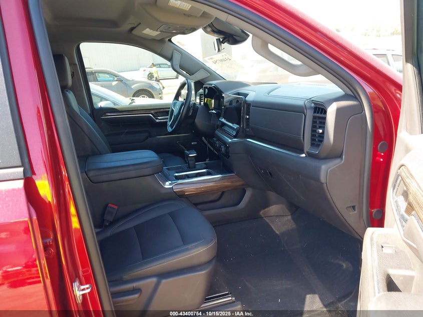 2024 CHEVROLET SILVERADO 1500 4WD  SHORT BED RST 1GCUDEED6RZ209220