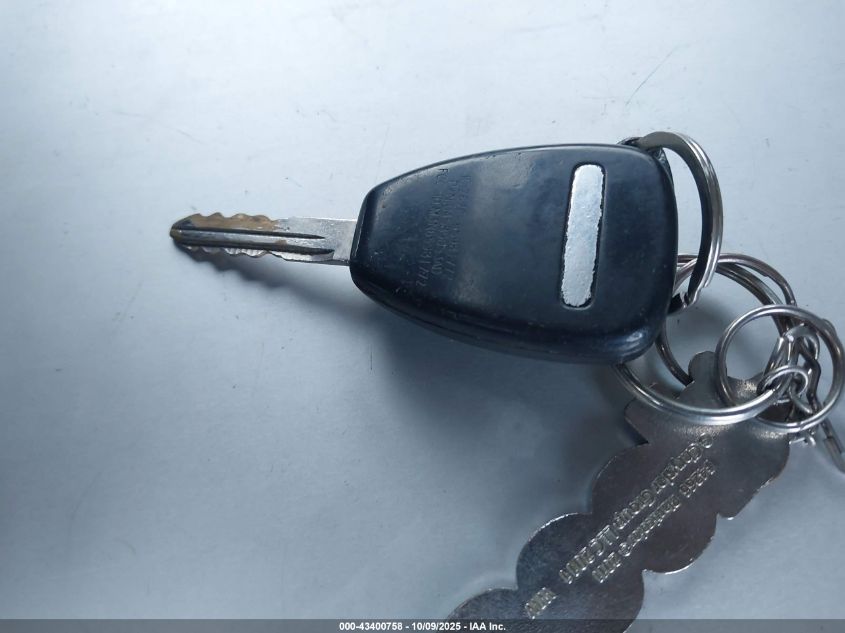 2005 Jeep Liberty Sport VIN: 1J4GL48K55W693777 Lot: 43400758