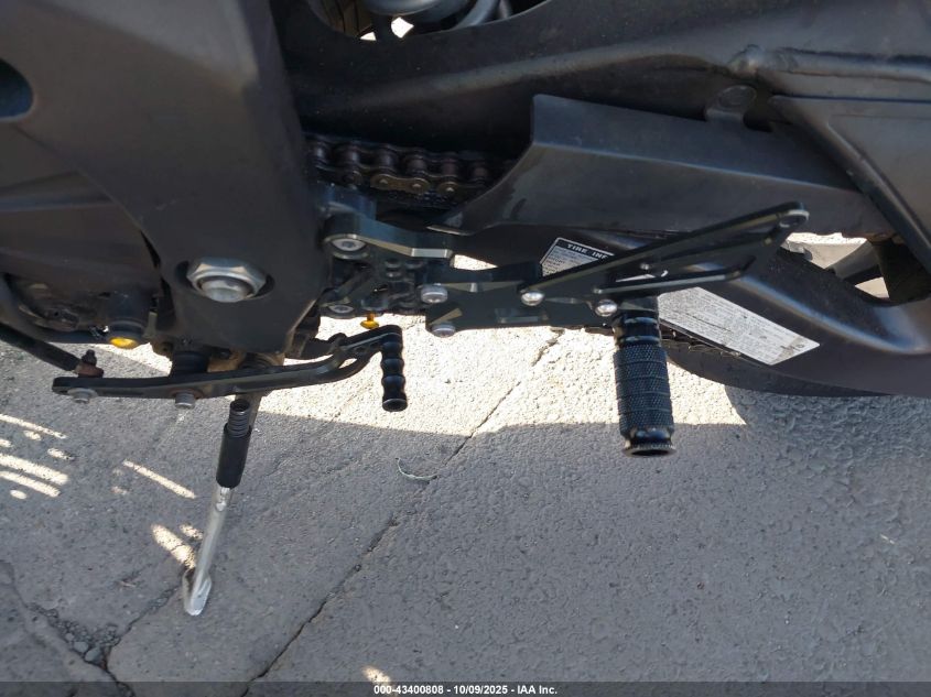 2009 Yamaha Yzfr6 VIN: JYARJ16E09A014741 Lot: 43400808