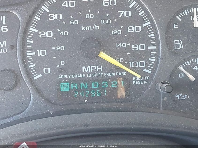 2000 Chevrolet Silverado C1500 VIN: 2GCEC19V0Y1316399 Lot: 43400872