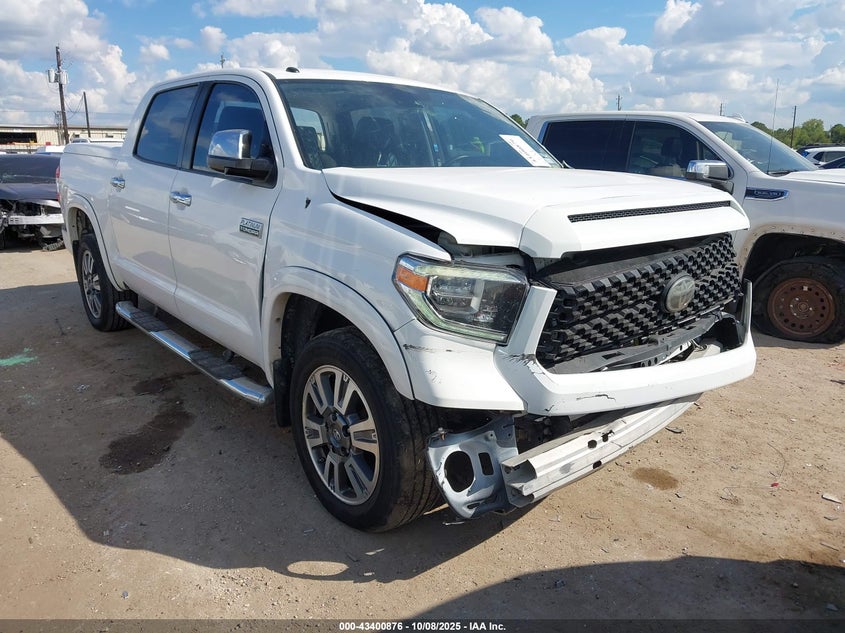 TOYOTA TUNDRA PLATINUM 5.7L V8