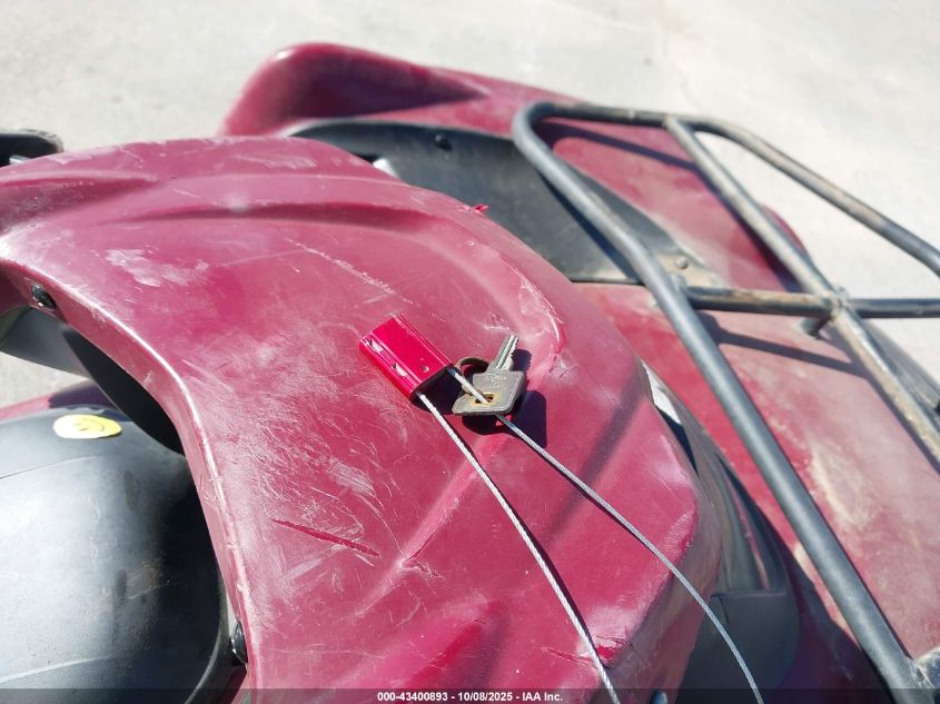 2011 Kawasaki Kvf650 F VIN: JKAVFEF15BB517569 Lot: 43400893