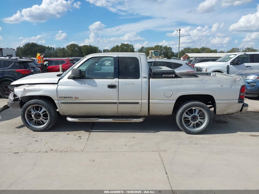 2001 Dodge Ram 1500 St VIN: 3B7HC13Y61M572741 Lot: 43400970