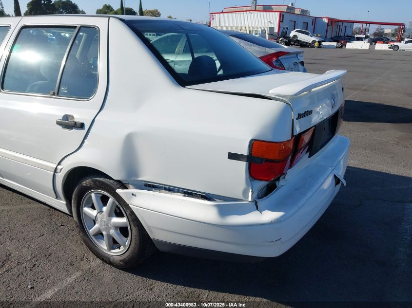 1998 Volkswagen Jetta Gls VIN: 3VWSB81H7WM199279 Lot: 43400983