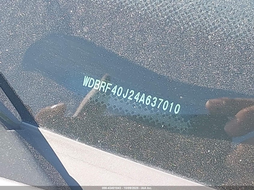 2004 Mercedes-Benz C 230 Kompressor Sport/Sport VIN: WDBRF40J24A637010 Lot: 43401043