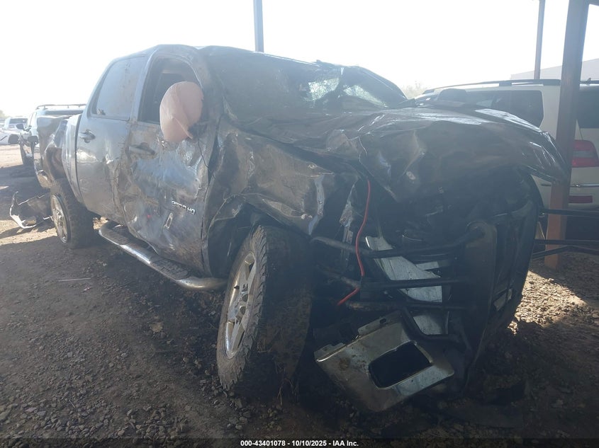 CHEVROLET SILVERADO 2500 LTZ