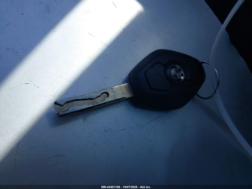 2003 BMW 3 Series VIN: WBAAZ33443PH32038 Lot: 43401106