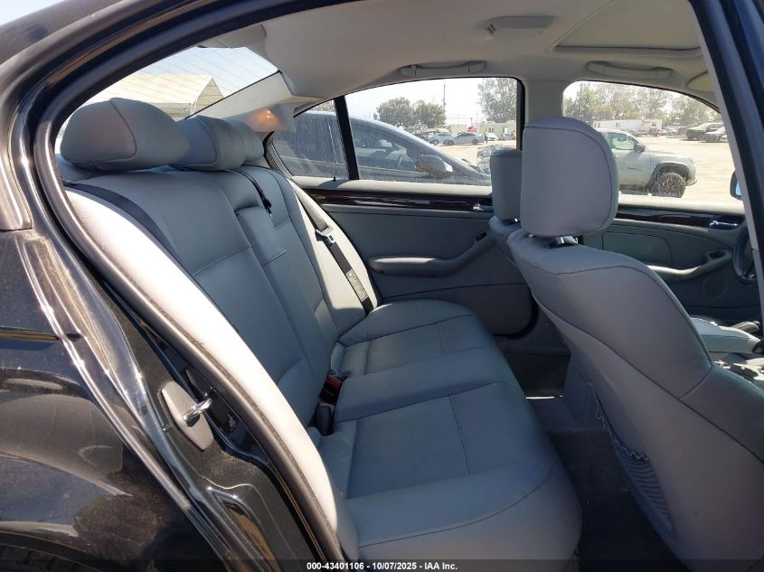 2003 BMW 3 Series VIN: WBAAZ33443PH32038 Lot: 43401106