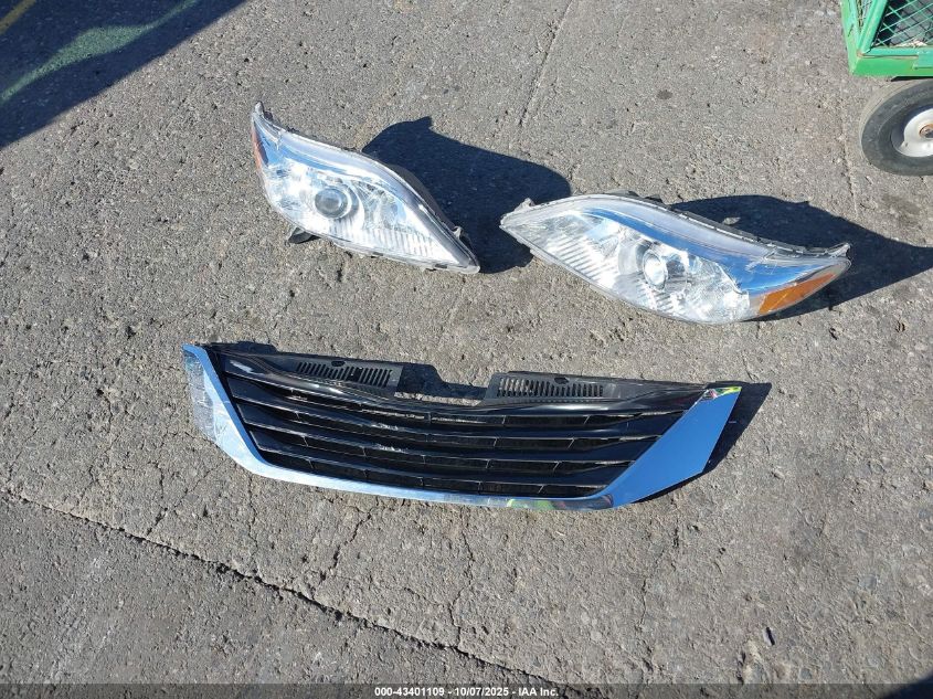 2011 Toyota Sienna Le V6 VIN: 5TDKK3DC3BS060198 Lot: 43401109