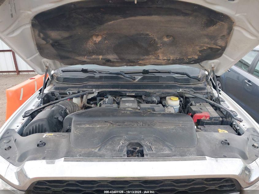 2022 Ram 2500 Tradesman 4X4 6'4 Box VIN: 3C6UR5CL9NG138737 Lot: 43401129