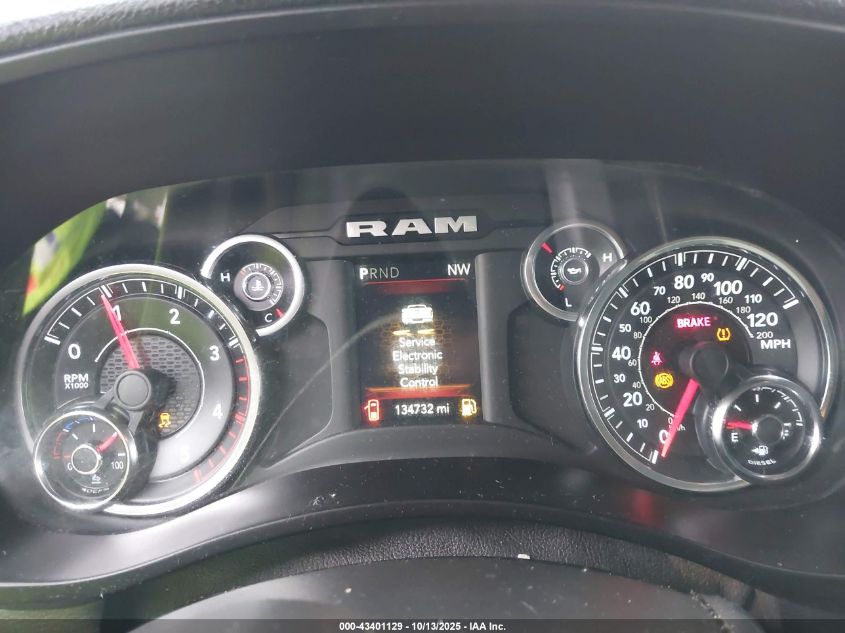 2022 Ram 2500 Tradesman 4X4 6'4 Box VIN: 3C6UR5CL9NG138737 Lot: 43401129